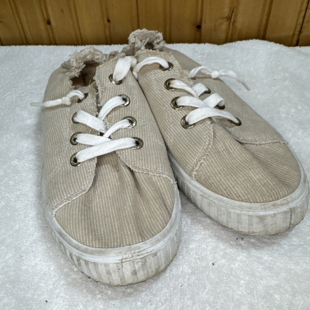 Tommy Bahama Sneaker Shoes Cream Slip-On No Tie Memory Foam Womens Size 9
